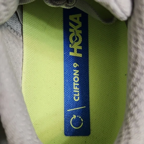 Hoka One One Clifton 9 Sneakers (M Size 9.5D) - Picture 11 of 14